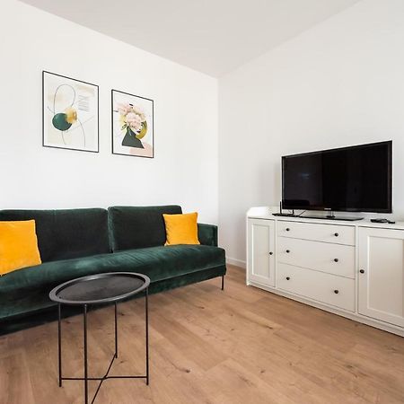 Ursynow Klobucka Comfort Apartment 바르샤바 외부 사진