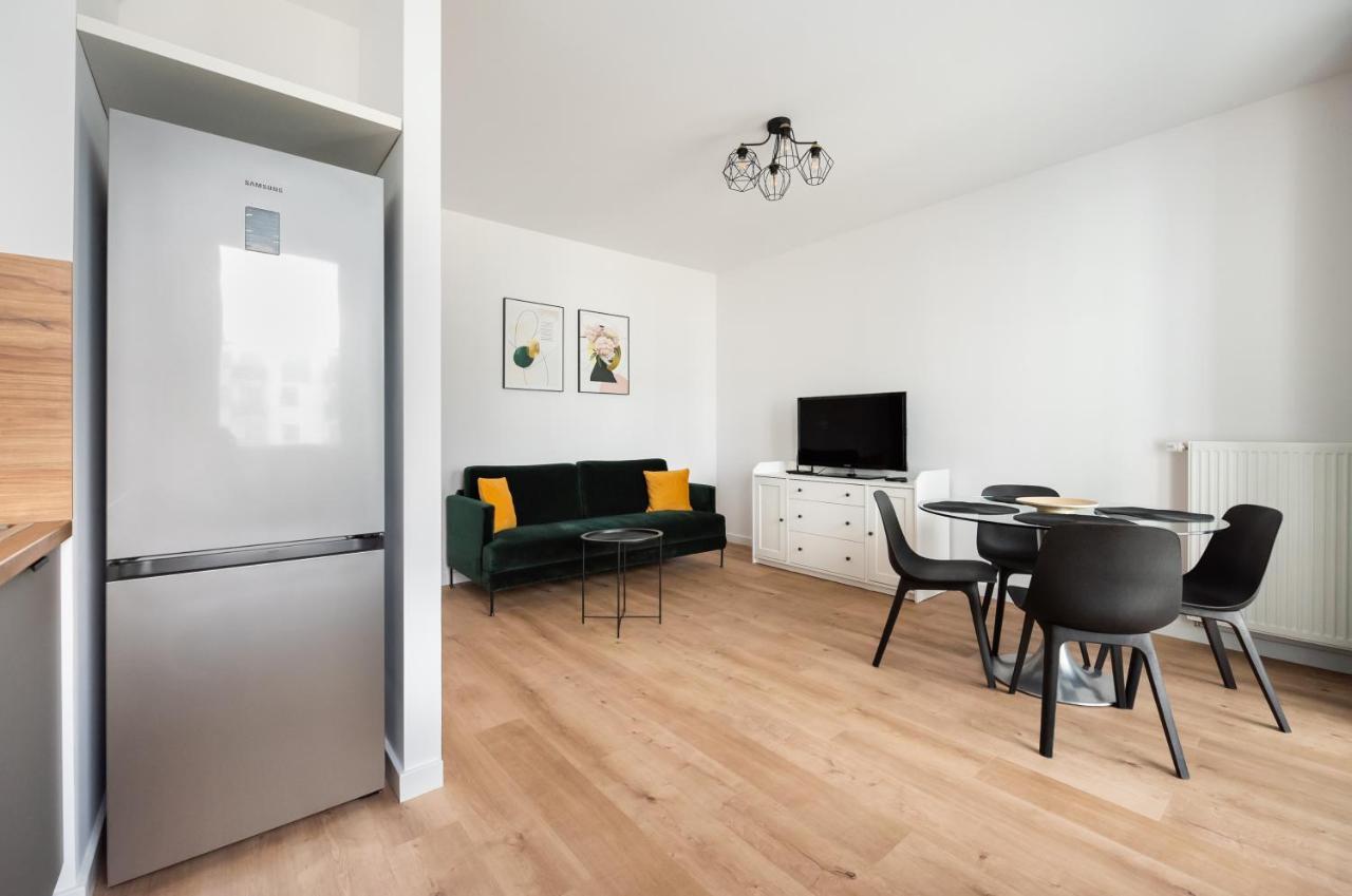 Ursynow Klobucka Comfort Apartment 바르샤바 외부 사진