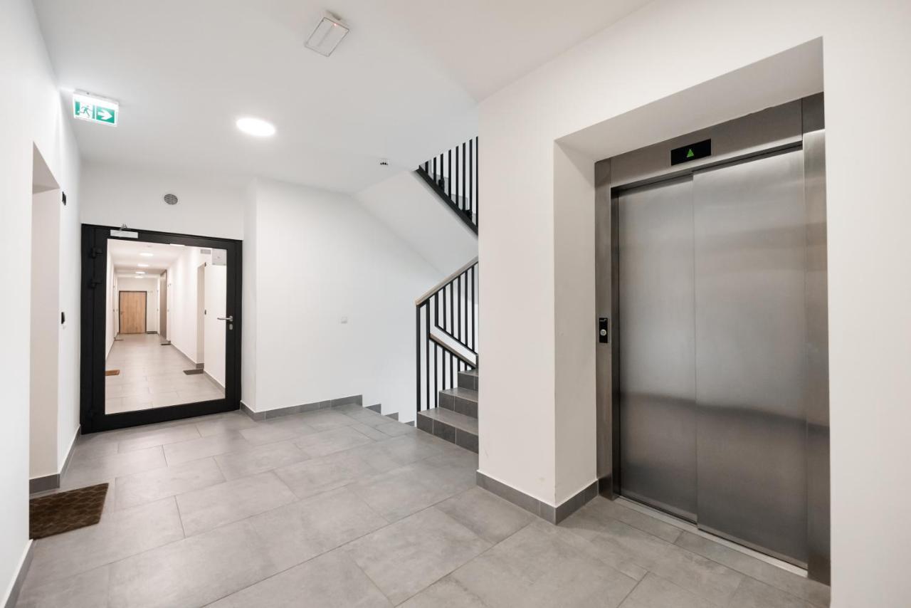 Ursynow Klobucka Comfort Apartment 바르샤바 외부 사진